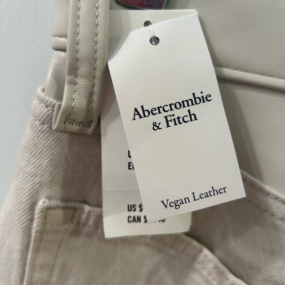 Abercrombie mixed media 90’s relaxed high rise off white jeans size 4 Long - Picture 10 of 13